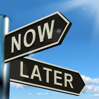 Procrastination-Now-or-Later-Street-Sign